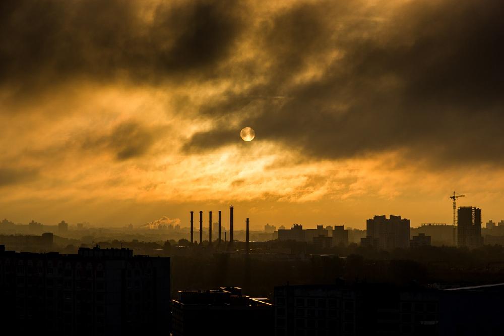 Obawiasz się o swoje zdrowie z powodu smogu? Sprawdź jakość powietrza zanim wyjdziesz z domu!